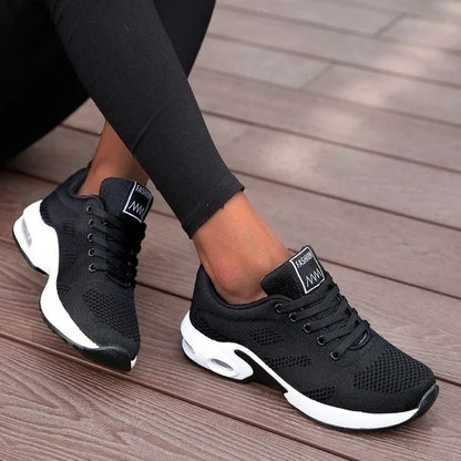 Fashion Women Lightweight Sneakers Running Shoes Outdoor Sports Shoes Breathable Mesh Comfort Running Shoes Air Cushion Lace Up