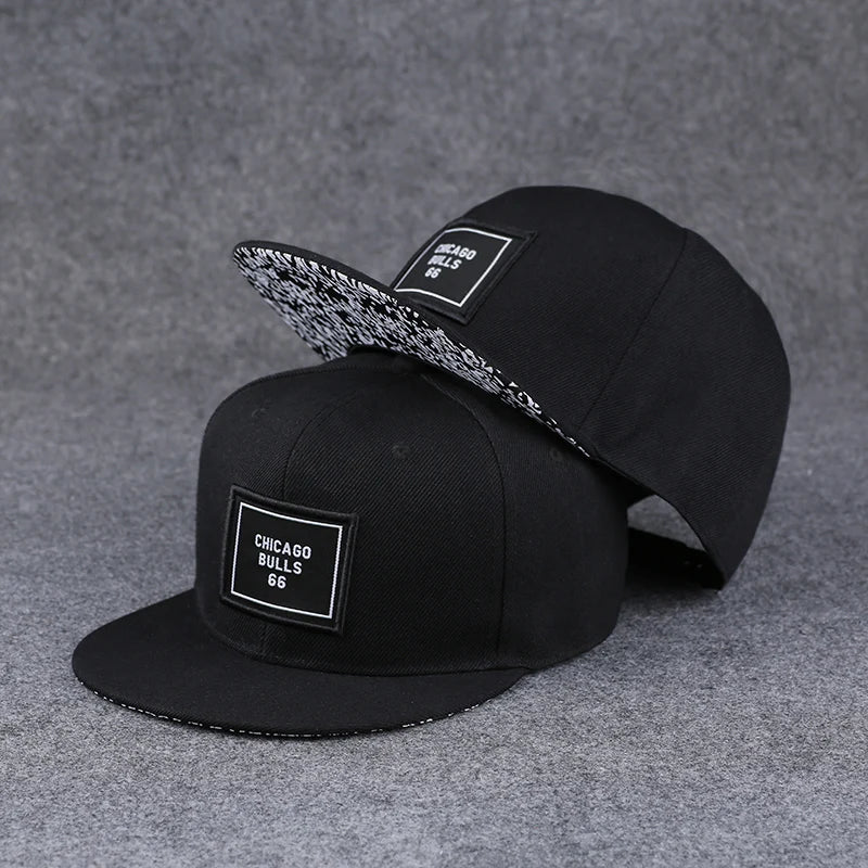 Baseballcap mit flachem Schirm, Buchstabenstickerei für Herren, vielseitig kombinierbar, Damen-Sommer-Hip-Hop-Hut, Outdoor-Sonnenschutz, verstellbare Schirmmütze