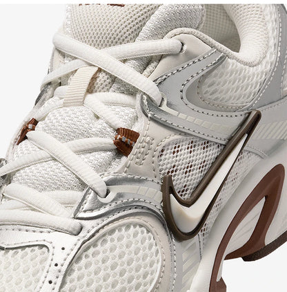 Offizielle Nike Genuine V5 RNR Damen-Sneaker, gedämpft, verschleißfest, atmungsaktiv, Low-Top, Casual, HQ7901-102