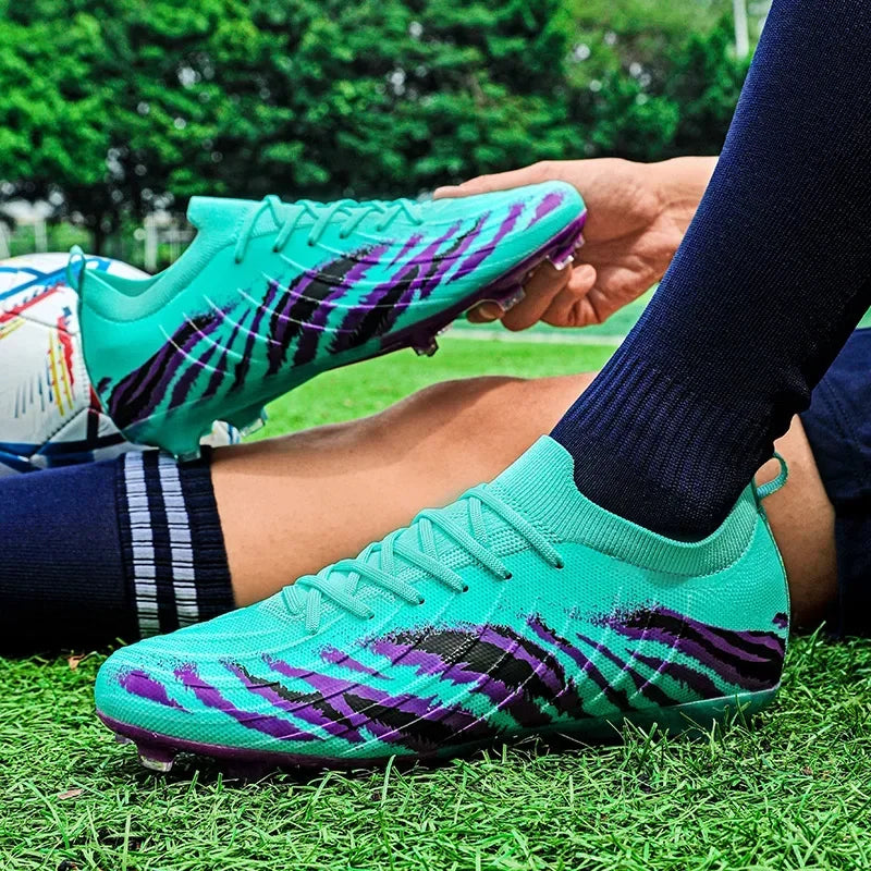 New Men Match Unisex Soccer Shoes Outdoor Adult Cleats Ultralight Football Boots Sport Non-Slip Comfortable Grass High-quality