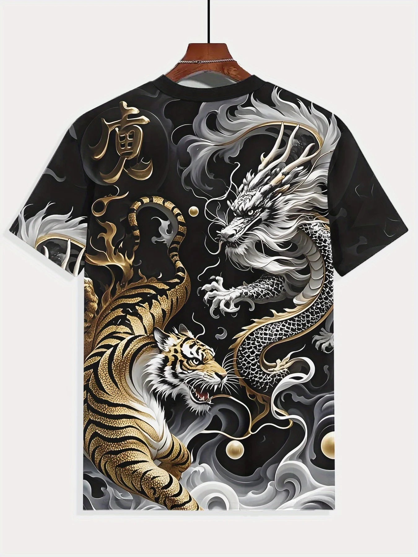 Men's Summer Graphic Tee Dragon & Tiger Duel Design Casual Short Sleeve T-shirt 2025 Fashion Casual O-Neck Shirt