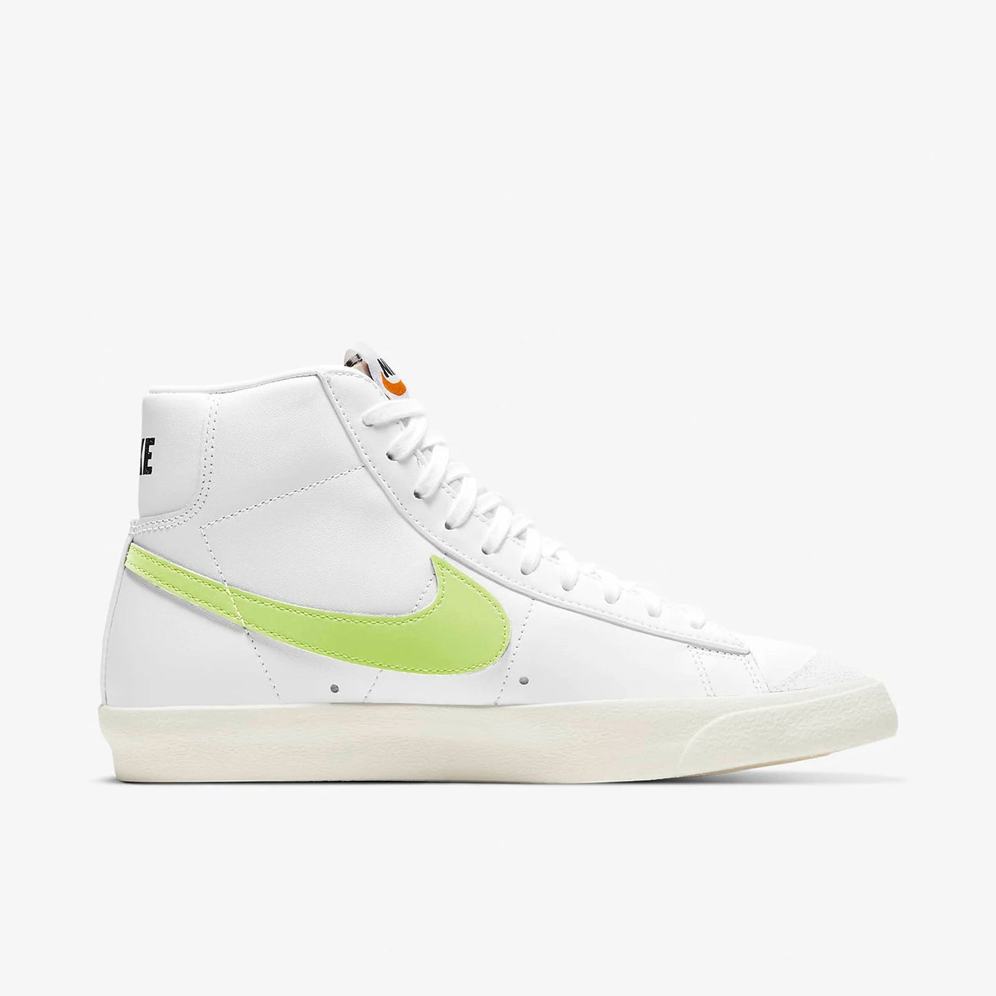 Nike Authentic Blazer Damen-Mid-Top-Sneaker mit Wickel-Design, rutschfest, Casual CZ1055-108