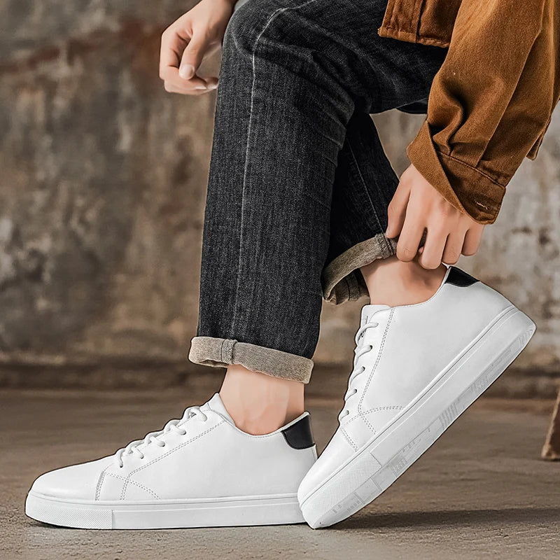 2026 Spring and Autumn Large Size New Trendy Men's Shoes Korean Style Breathable Versatile White Shoes Running Youth Casual Sports Shoes