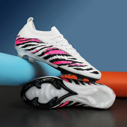 Nuevos zapatos de fútbol unisex para hombre, tacos de fútbol para adultos, ultraligeros, para exterior, deportivos, antideslizantes, cómodos, para césped, de alta calidad