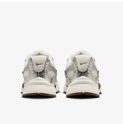 Offizielle Nike Genuine V5 RNR Damen-Sneaker, gedämpft, verschleißfest, atmungsaktiv, Low-Top, Casual, HQ7901-102