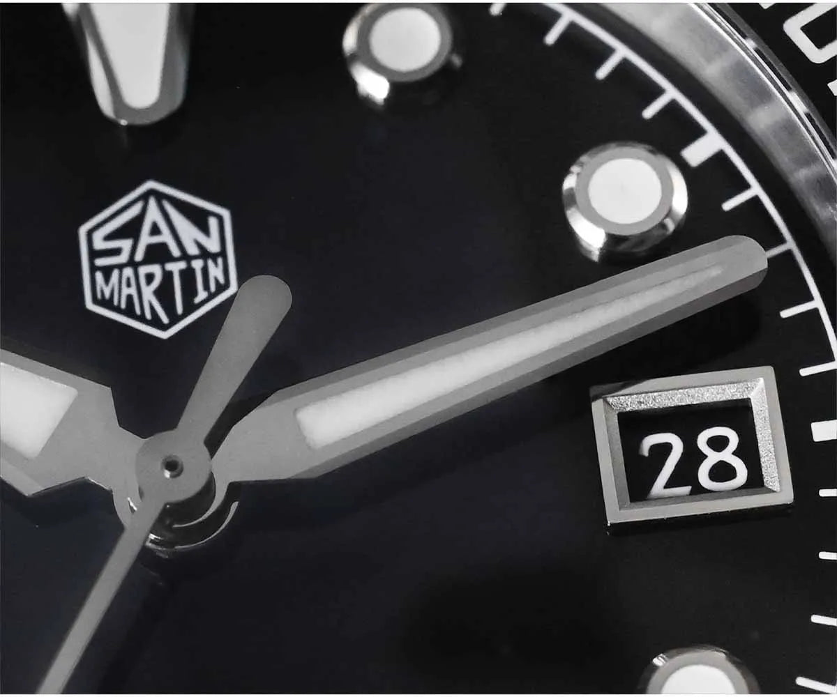 San Martin 37.5mm 40mm Classic Simple Dial Men Diver Watch Miyota 9015 Luxury Automatic Mechanical Watch Waterproof 200m SN0148
