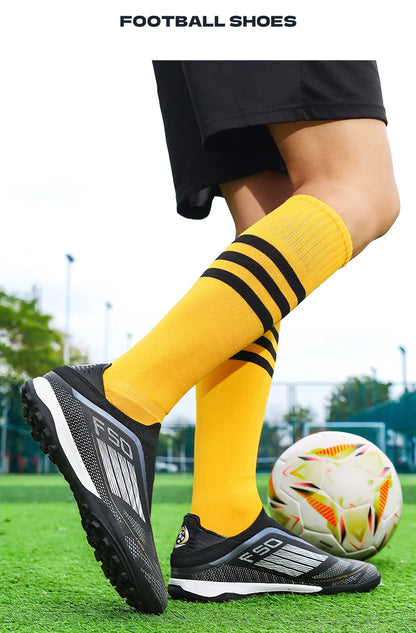 Men's Soccer Shoes Training Football Boots Indoor Sneakers TF Long Spikes Match Futsal Ultralight Breathable Cleats Drop Shipping