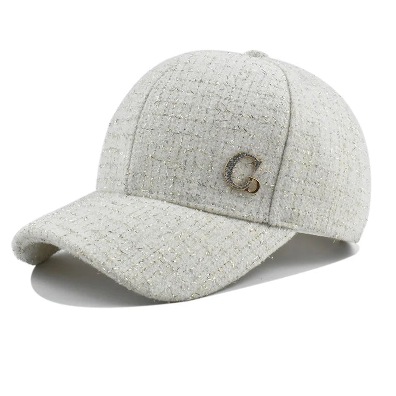 Gorra de béisbol con parche metálico en forma de «M», negra, elegante, para hombre; gorra ligera y ajustable para el sol, para mujer.