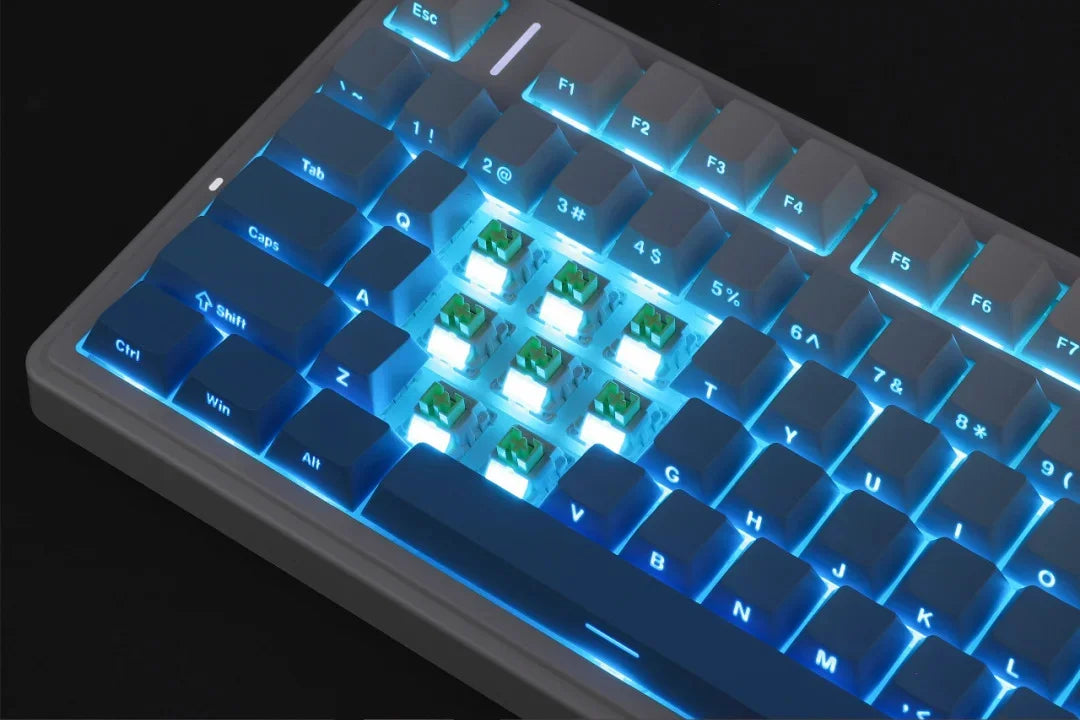 AULA F75 Pro Teclado mecánico gaming inalámbrico con montaje gasket, RGB personalizable, distribución 75% y teclas PBT con grabado lateral