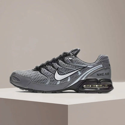 Pánské nízké běžecké boty Nike Air Max Torch 4 – šedá/stříbrná, ležérní textilie, prodyšná opora, dlouhá životnost 343846-012