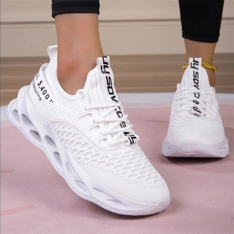 Baskets décontractées roses pour femmes et hommes, chaussures Blade, grandes tailles (46), chaussures de course légères et respirantes pour hommes, baskets de sport en mesh