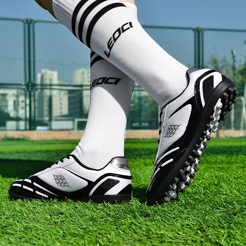 Soccer Shoes Men Turf Football Boots Fashion Firm Ground Studs Anti-Slip Boy Sneakers Original Outdoor Field Training Trainers