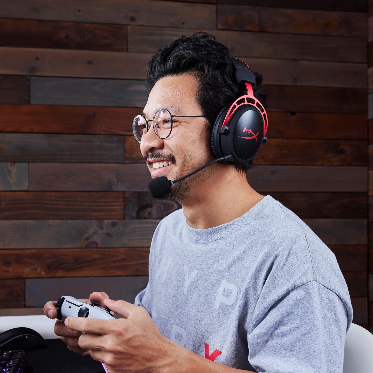 Original HyperX Cloud Alpha Wireless Gaming Hedsets Detachable Mic Dual Chamber Drivers On-Earcup Controls 300hr Playtime