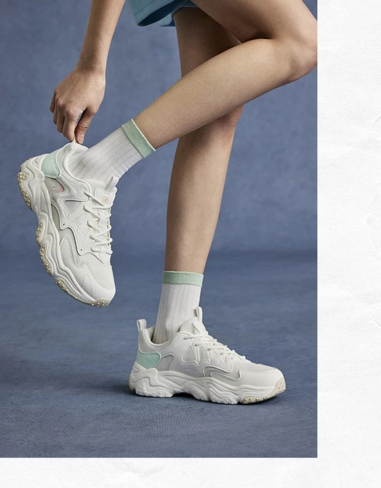Xtep Casual Shoes 2025 Spring And Summer Lightweight Sports Shoes Thick Sole Fashionable Street Style Sneakers 875319320004