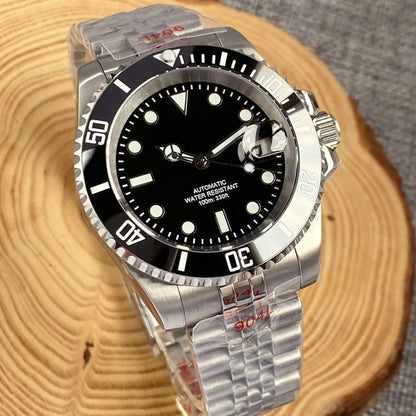 200m Waterproof Miyota8215 Automatic Men's Watch Diver Watches 40mm Mechanical Movement Luminous Jubilee Strap Glide Lock Buckle