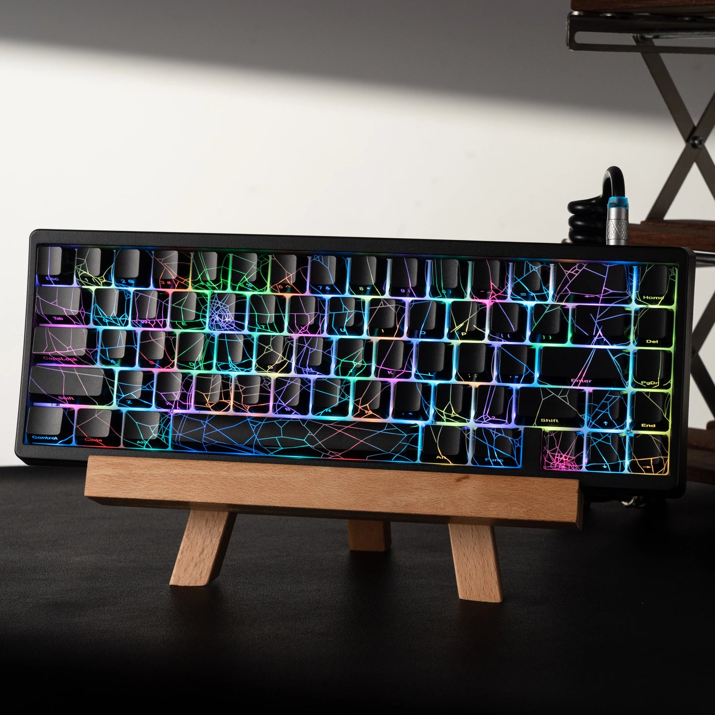 Teclado Mecânico Sem Fios XVX M67 JadeStone com Teclas IMD-Tech Tri-Mode, Teclado Gamer Branco Topographic com Design Gasket