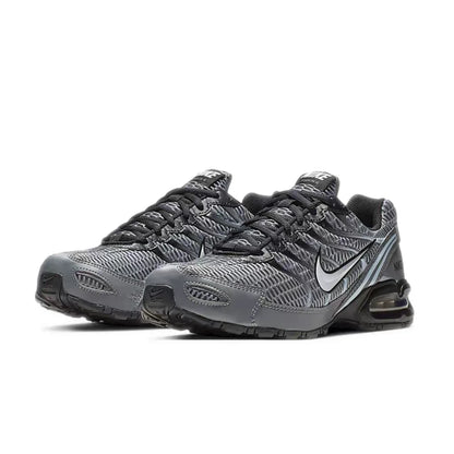 Pánské nízké běžecké boty Nike Air Max Torch 4 – šedá/stříbrná, ležérní textilie, prodyšná opora, dlouhá životnost 343846-012