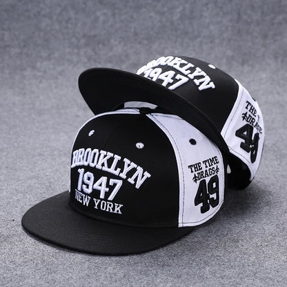 Baseballcap mit flachem Schirm, Buchstabenstickerei für Herren, vielseitig kombinierbar, Damen-Sommer-Hip-Hop-Hut, Outdoor-Sonnenschutz, verstellbare Schirmmütze