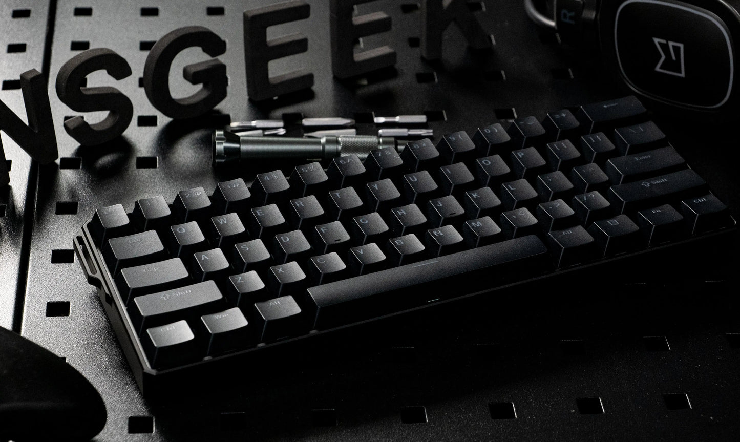 Teclado Mecânico Akko MonsGeek FUN60 com Switch Magnético, 60%, Teclado Gaming, Rapid Trigger 0.01mm, 8K, ARGB, HE/TMR, Teclado Personalizado