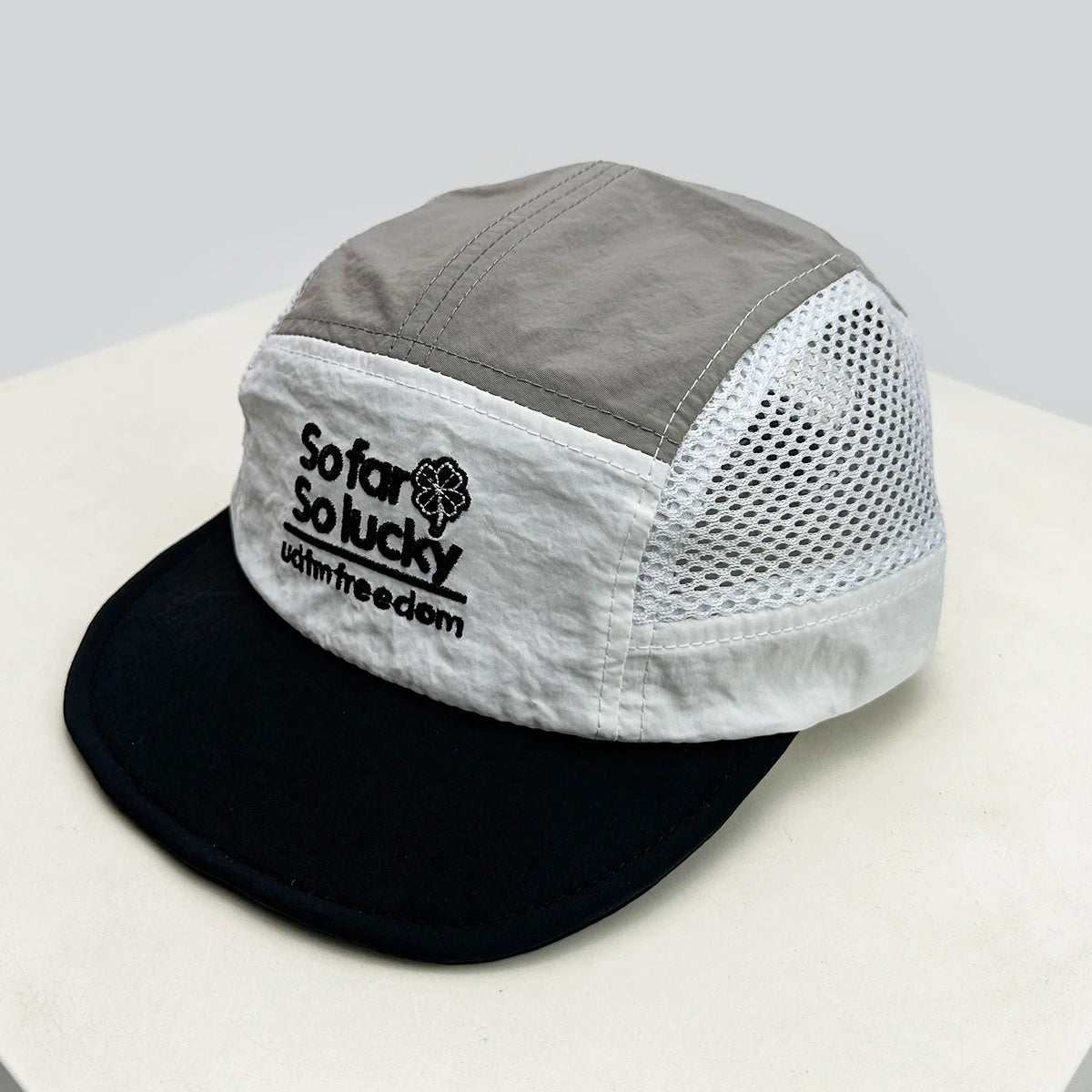 Unisex-baseballkepsar med platt skärm och broderade bokstäver, andningsbara, koreanska solskyddskepsar, snabbtorkande kepsar med skärm, mångsidiga insatser