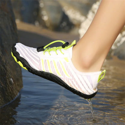 Unisex rychleschnoucí boty do vody pro muže a ženy, barevné plážové a plavecké aqua boty na surfování a pobyt u moře, párové barefoot tenisky proti proudu