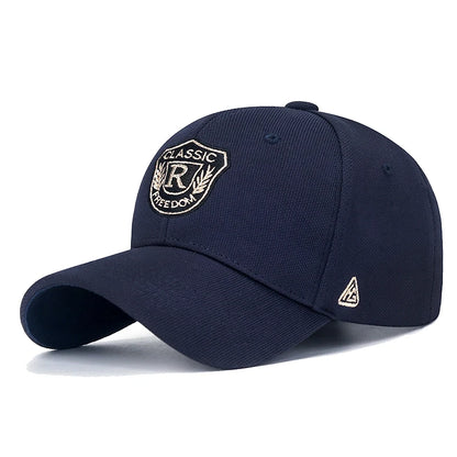Modische Herren- und Damen-Baseballkappe aus Ananasstoff mit „CLASSIC“-Schriftzug und goldfarbener Stickerei, Unisex, Freizeit, Sport, Visierkappe