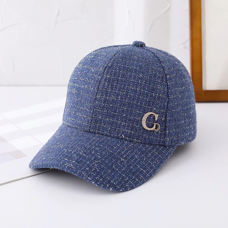 Gorra de béisbol con parche metálico en forma de «M», negra, elegante, para hombre; gorra ligera y ajustable para el sol, para mujer.
