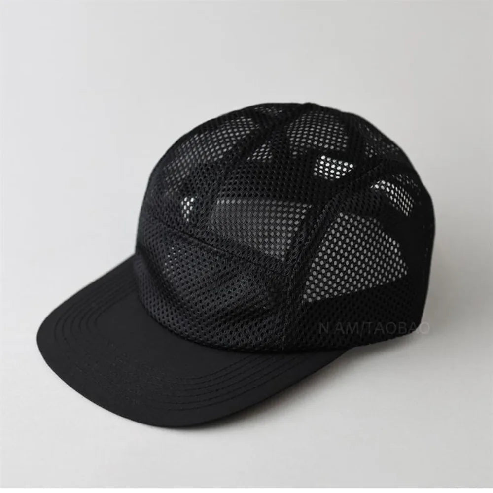 Fashion Retro Mesh Baseball Cap 5 Panel Flat-brimmed Sun Visor Cap Breathable Adjustable Quick-drying Hat Unisex