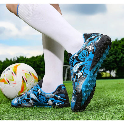 New Men’s Soccer Shoes Boys Original Football Shoes TF/AG Indoor Professional Football Field Boots Society Cleats Sneakers Non-Slip