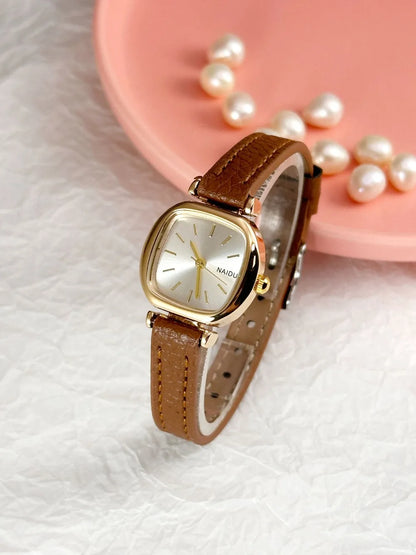 Hot Sale Women Watch Simple Small Dial Quartz Watches Luxury Ladies Gift Wristwatch Fashion Student Leather Strap Clock Relógio