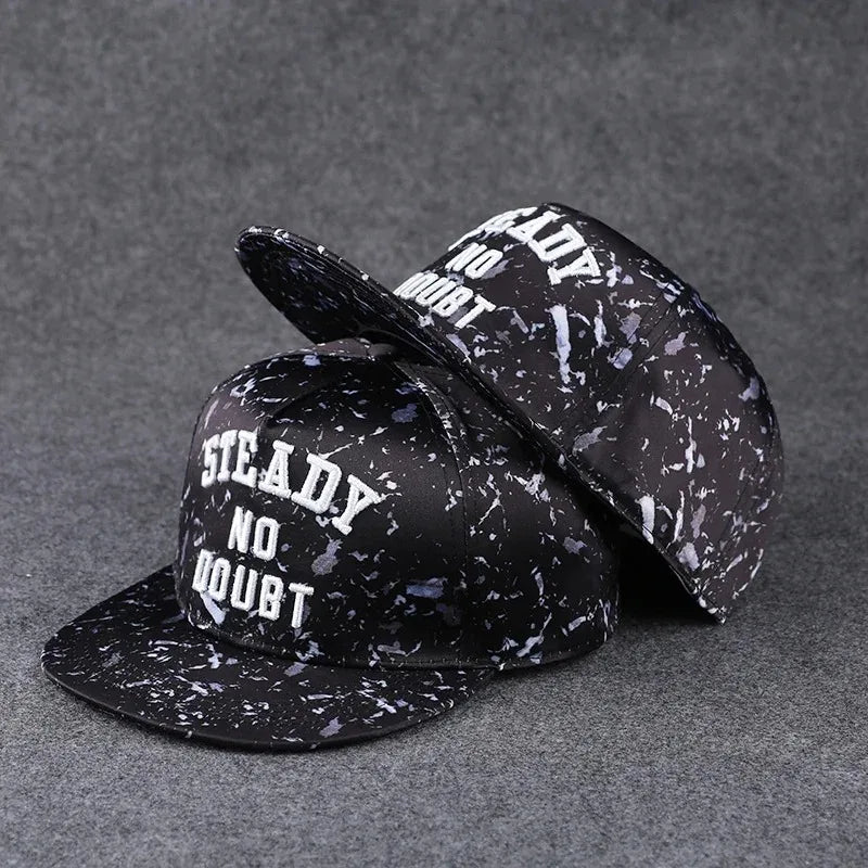 Baseballcap mit flachem Schirm, Buchstabenstickerei für Herren, vielseitig kombinierbar, Damen-Sommer-Hip-Hop-Hut, Outdoor-Sonnenschutz, verstellbare Schirmmütze
