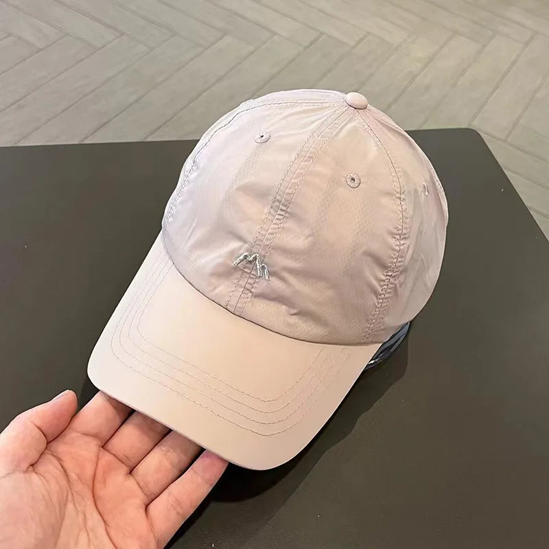 Cappellino estivo ricamato ad asciugatura rapida; cappellino da baseball con visiera sportiva regolabile per protezione solare all’aperto in primavera e in autunno